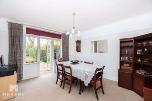 Photo 32- click for photo gallery